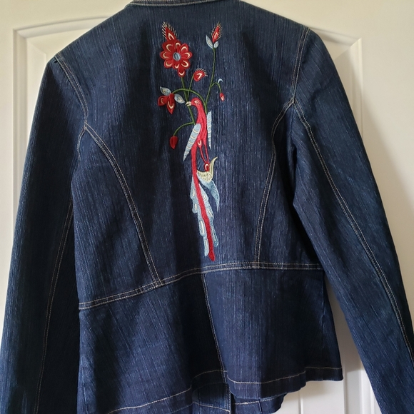 Jean jacket - Picture 2 of 2